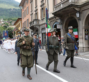 Sfilata per le vie di Edolo